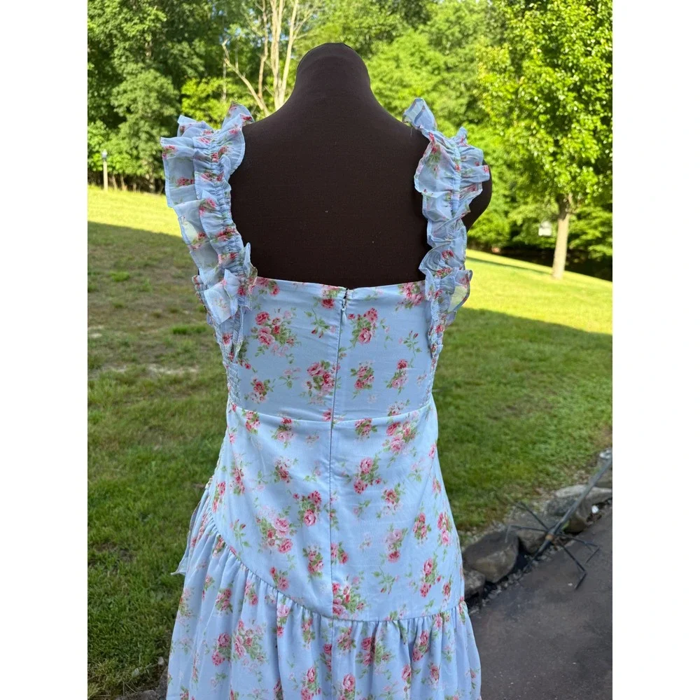 Abercrombie & Fitch romantic floral